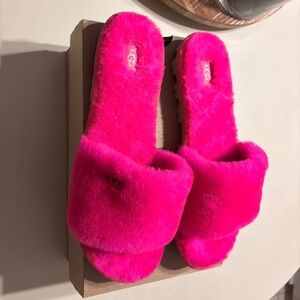 Ugh Cozette size 11 New!